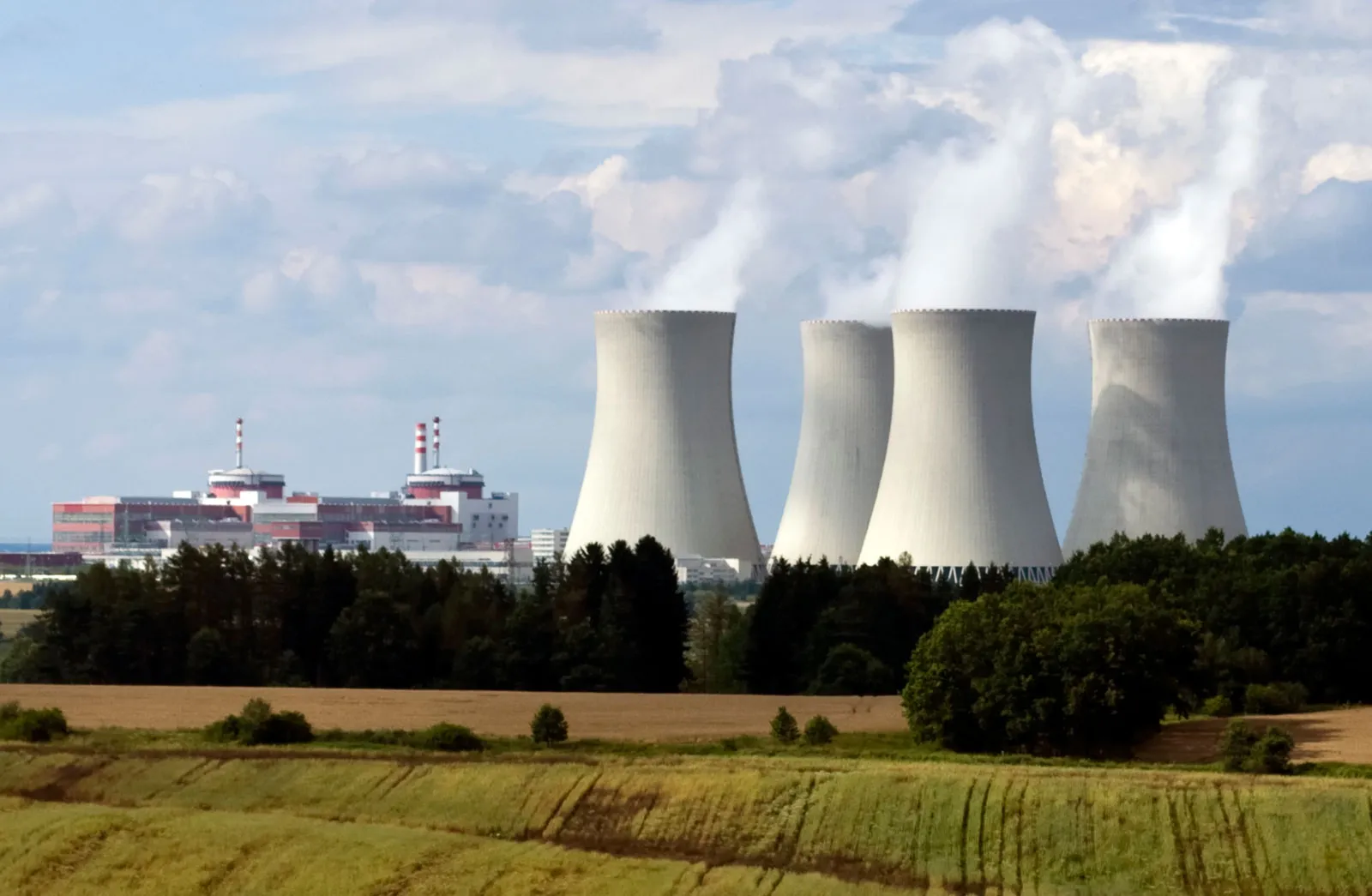 Czech-Republic-operation-Temelin-Nuclear-Power-Plant-2003.png