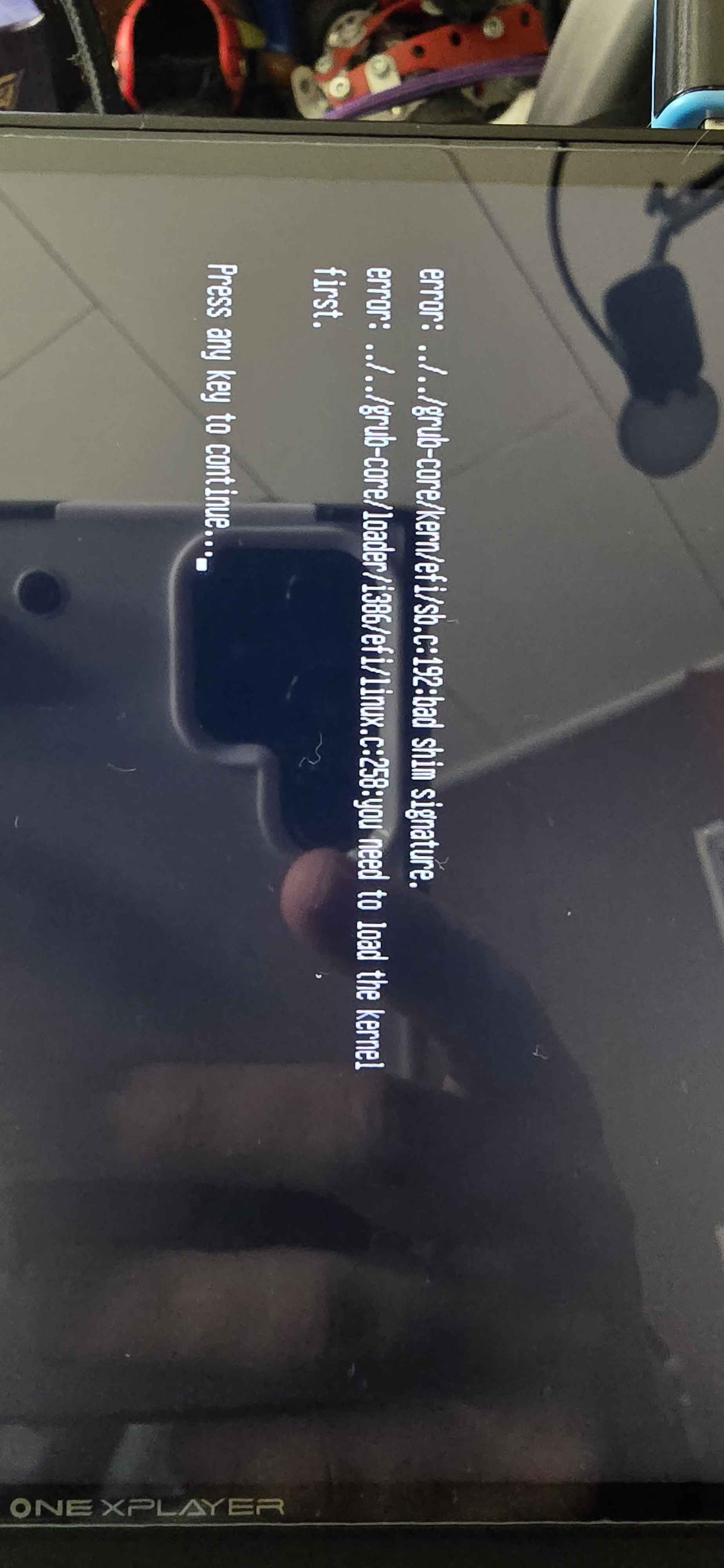 Does anyone have any idea why I get this error, it's an onexplayer