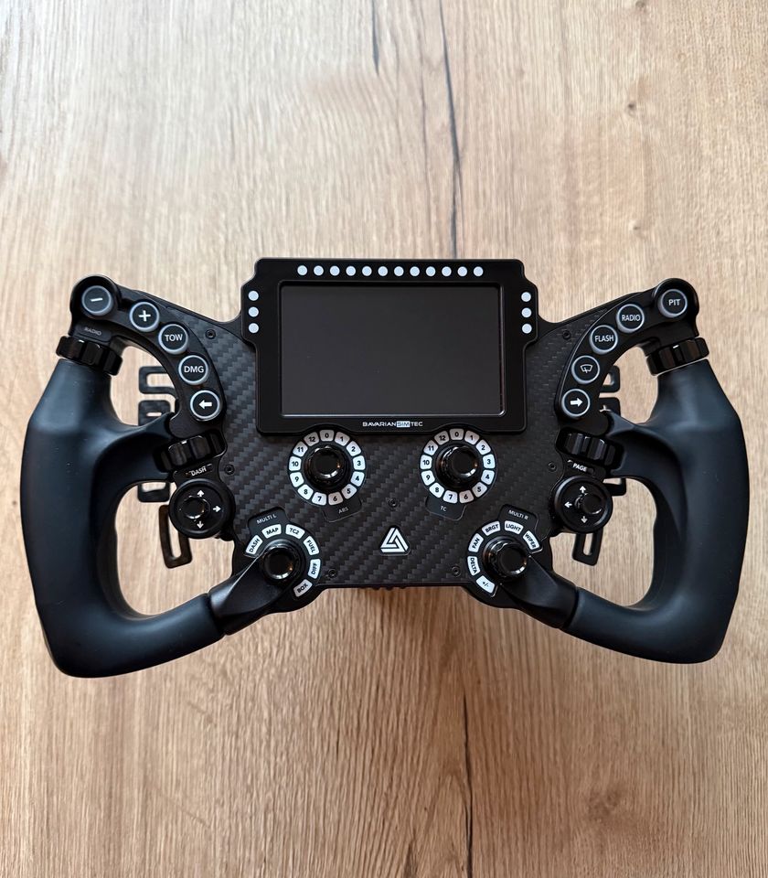 Bavarian Simtec Delta Pro Lenkrad + Spacer Neuwertig Simracing