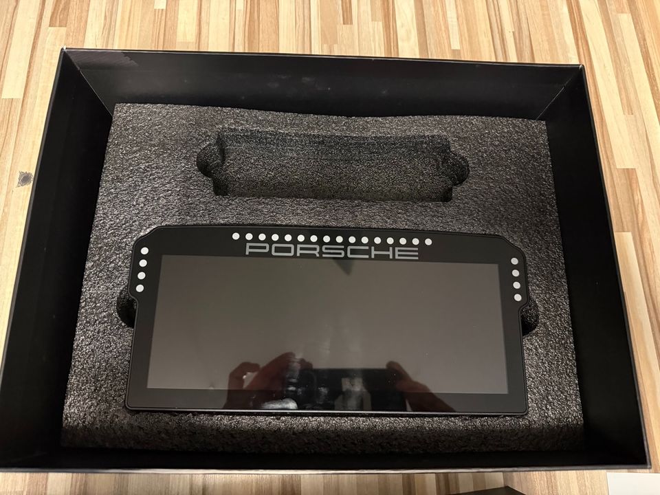 Grid Porsche 911 GT3 Cup DDU